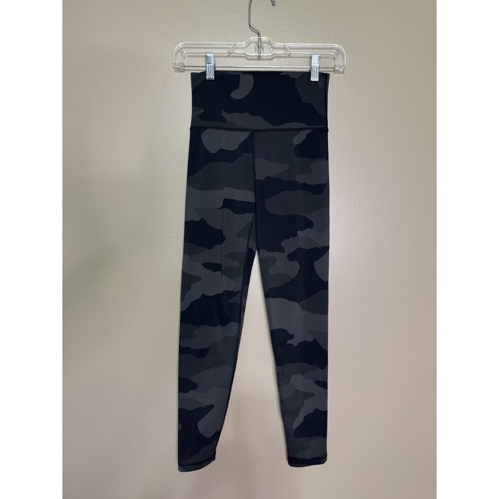 Offline by Aerie High Rise 7/8 Camo Leggings Black Grey Size S
